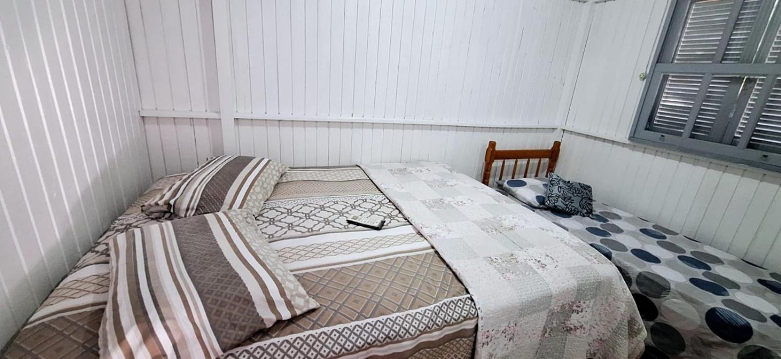 Вилла Casa De 2 Quartos Com 2 Ares-Condicionados Em Torres-Rs - Na Mais Bela Praia Gaucha - Cozinha - Banheiro - Tv Smart 32 E Wi-Fi - Estacionamento - Anfitria Superhost No Bnb Экстерьер фото