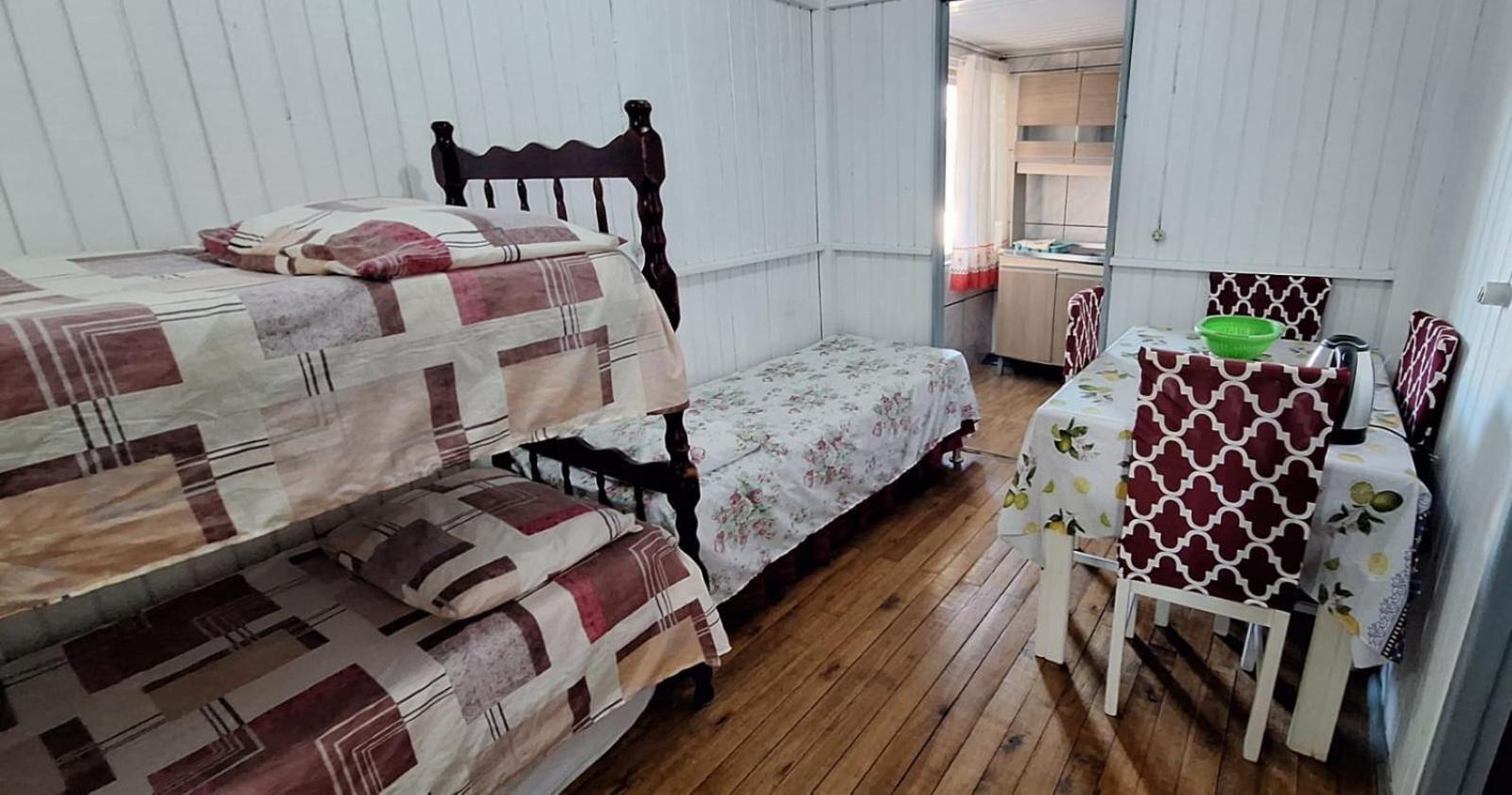 Вилла Casa De 2 Quartos Com 2 Ares-Condicionados Em Torres-Rs - Na Mais Bela Praia Gaucha - Cozinha - Banheiro - Tv Smart 32 E Wi-Fi - Estacionamento - Anfitria Superhost No Bnb Экстерьер фото